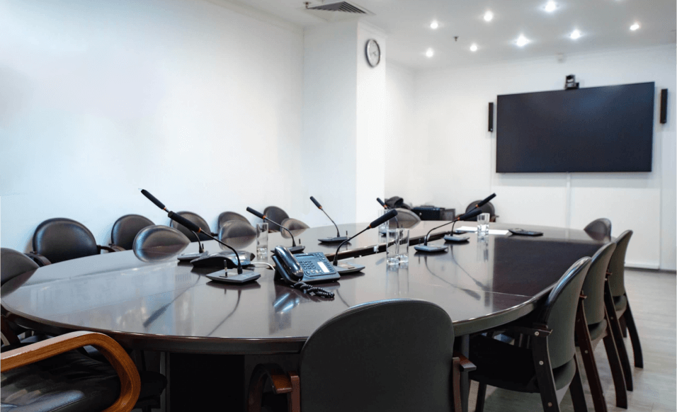 Hybrid Meeting Collaboration Platforms