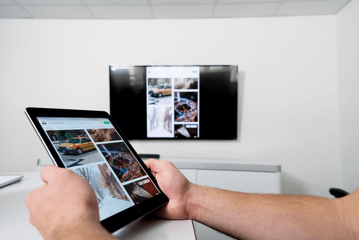 Screen Casting & Mirroring Devices
